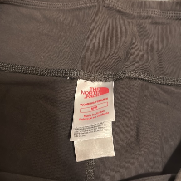 The North Face Cropped Lounge Pants - Picture 4 of 5